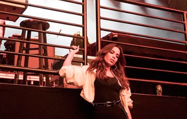 Anitta não esconde emoção após show em Nova York: ‘Sonho’