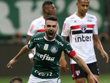 Palmeiras vence o São Paulo e amplia freguesia do rival no seu estádio