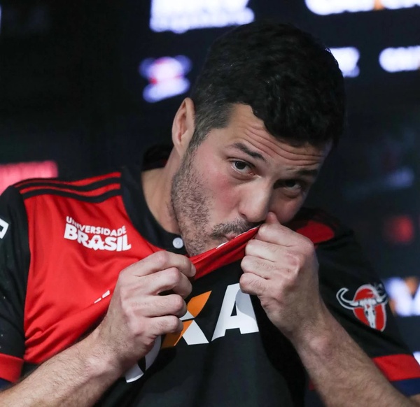Júlio César voltou ao Flamengo antes de se aposentar