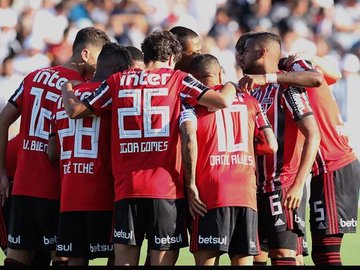 Liziero ganha pontos após San-São e pode retomar titularidade