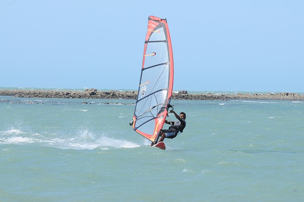 O Piauí é um ótimo local para quem pratica o kitesurf