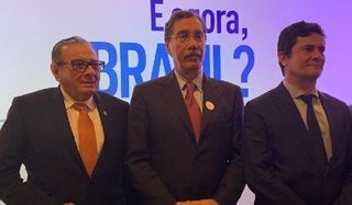 Valdeci Cavalcante participa de debate em Brasília