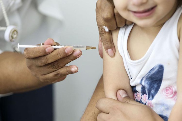 Brasil pode perder selo de erradicação do sarampo