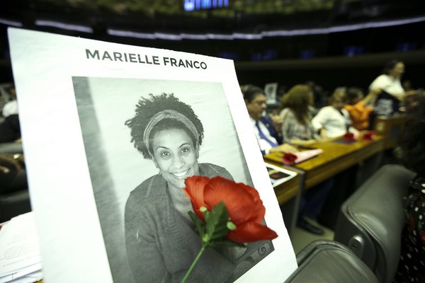 Homenagem a Marielle Franco e Anderson Gomes na Câmara dos Deputados