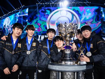Invictus Gaming, equipe chinesa que venceu o Mundial de League of Legends de 2018
