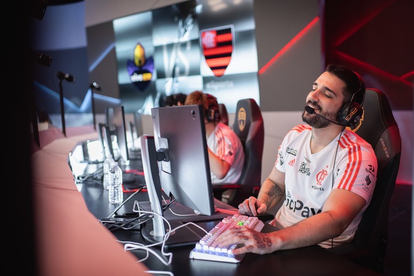 Time de LoL do Flamengo é líder da principal competição de esporte eletrônico no Brasil