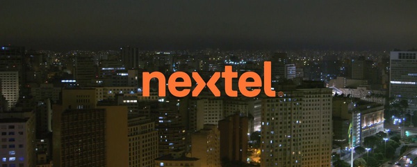 Claro compra a Nextel e assume vice-liderança do mercado brasileiro