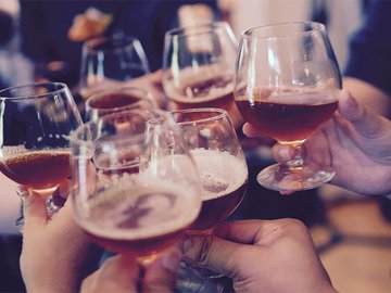 Mortes por álcool têm alta entre os mais velhos