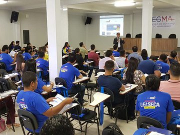 Alunos participam de formação na EGMA