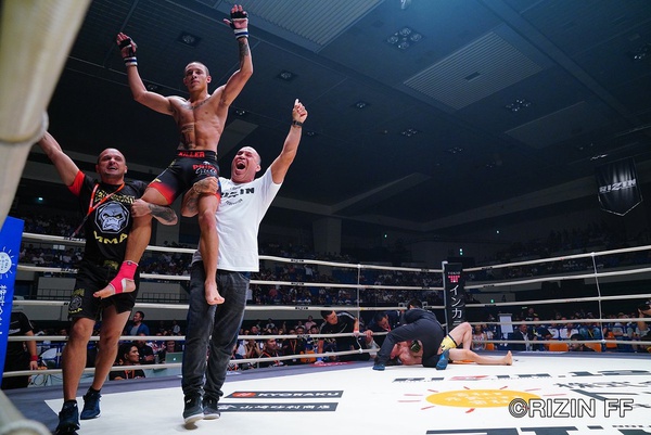 Conheça a dura história da promessa da equipe Evolução Thai, que nocauteou ídolo japonês no Rizin em 2018 e faz sua segunda luta pela organização no próximo domingo