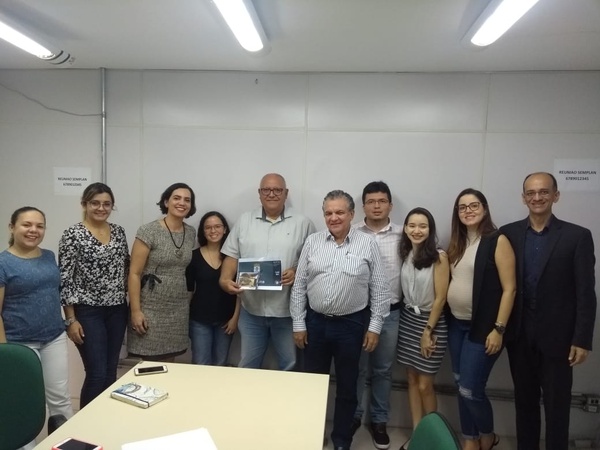 Entraga do projeto piloto da tecnologia BIM a escola municipal