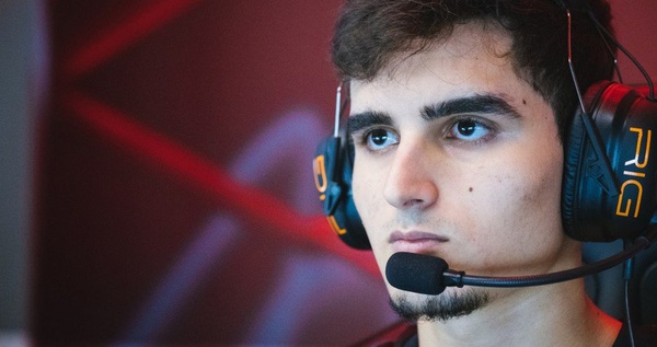 Esta será a segunda contratação do time para o segundo semestre. Caçador Oleg