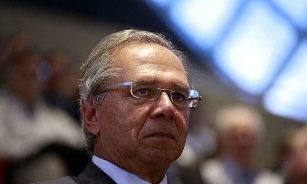 Guedes diz que se aposenta e deixa o país caso reforma não seja aprovada