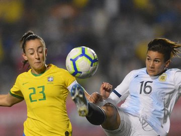 Brasil fez 5 a 0 em cima da Argentina no Pacaembu