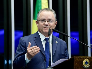 Senador Zequinha Marinho (PSC-PA)