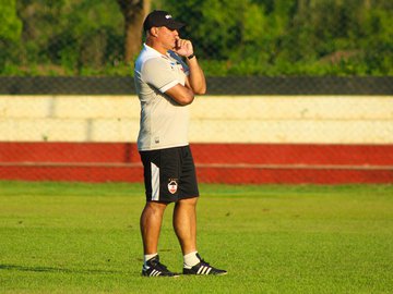 River decide manter treinador após derrota para o Parnahyba