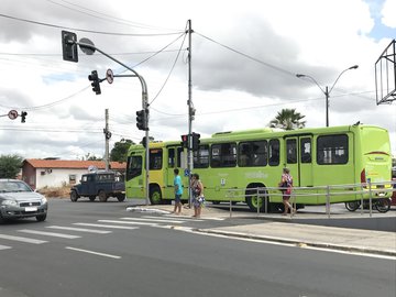 Semáforos são instalados a partir de análise de tráfego