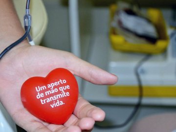Baixo estoque de sangue compromete cirurgias e coleta é descentralizada em Teresina