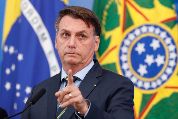 Bolsonaro revoga decreto que explora a concessão de UBS
