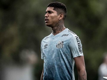 Trombose de Raniel, do Santos, pode ter ligação com coronavírus, dizem médicos