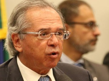 Auxílio Emergencial será retomado se houver 2ª onda de covid-19