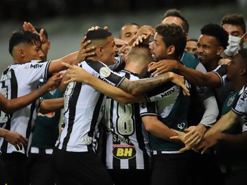 Rubro-Negro desperdiçou mais uma chance de assumir ponta da tabela