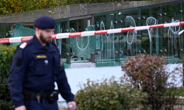 Troca de tiros ocorreu perto da sinagoga central