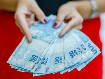 Saiba como sacar o FGTS emergencial de R$ 1.045 após fim do prazo
