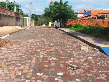 Bairro Ininga recebe mais dois calçamentos com quase R$ 180 mil investidos