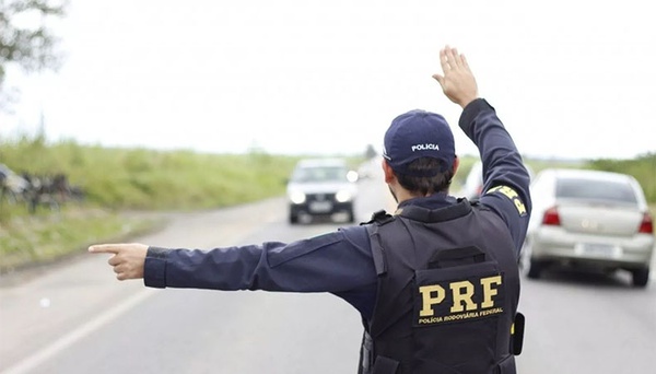 PRF inicia operação carnaval à meia-noite desta sexta e foca nas BRs 343, 316 e 135
