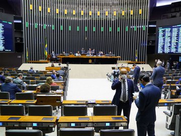 Benefício vai ser pago por três meses devido à pandemia de coronavírus