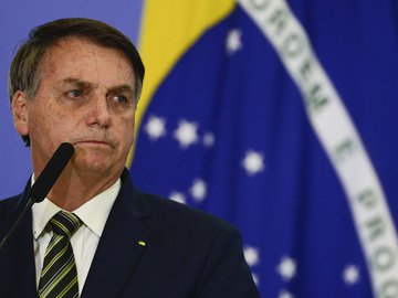 O presidente apelou a todos que respeitem a Constituição