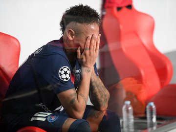 Atacante do PSG teve jornada marcante, com negociação de retorno ao Barcelona, protestos da torcida, menos lesões, período em Mangaratiba, atuações decisivas e vice na Champions