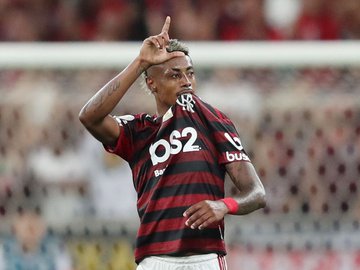 Bruno Henrique, já recuperado de lesão, pode ser escalado por Dome