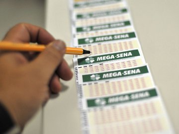 Mega-Sena sorteia nesta quinta-feira prêmio acumulado de R$ 32 milhões
