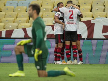 Santos supera Atlético-MG em grande jogo