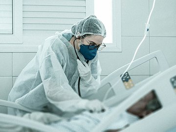 Com baixa oferta de oxigênio, médicos dizem ter que escolher quem terá assistência em Manaus