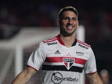 Calleri vem sendo decisivo no São Paulo após ser titular