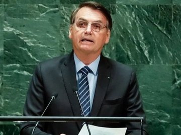 CPI pede banimento de Bolsonaro de redes sociais e 10 novos indiciamentos