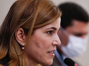 Dra Cloroquina