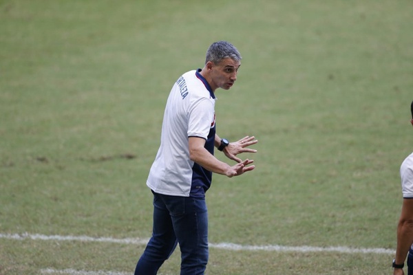 Fortaleza perde por 3 a 0 no sábado