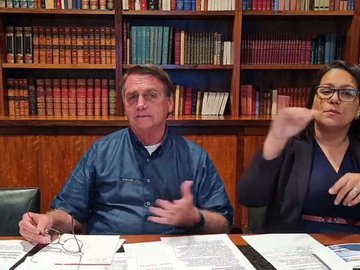 'Havendo desequilíbrio, a inflação explode e todo mundo perde', disse Bolsonaro sobre os gastos públicos.