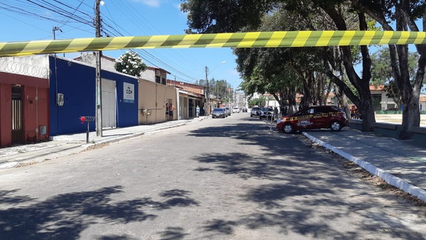 O crime ocorreu nesta segunda-feira (25), no bairro Paupina, na Capital