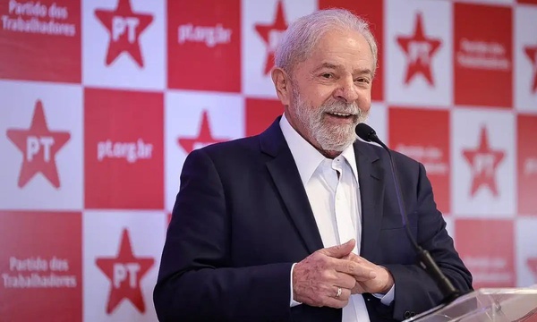 O EX-PRESIDENTE LULA