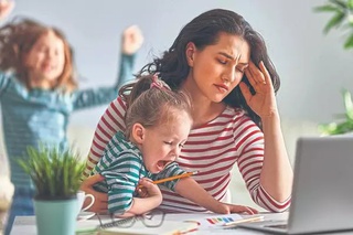Por não terem uma rede de apoio estruturada, muitas mães não conseguem trabalhar ou estudar