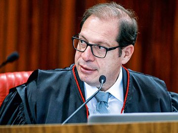 Salomão: ministro é relator de ações que investigam campanha de Bolsonaro e Mourão à Presidência em 2018