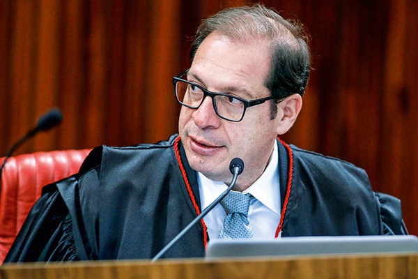 Salomão: ministro é relator de ações que investigam campanha de Bolsonaro e Mourão à Presidência em 2018