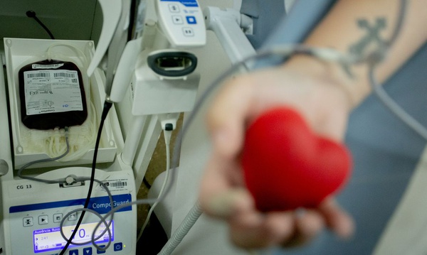 Sangue do tipo O positivo está em estado crítico
