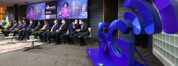 Operadora desiste de lote arrematado do 5G e é multada, segundo Anatel