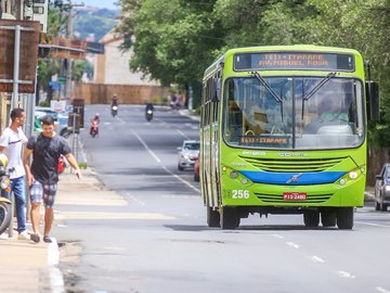 Com 1,5 milhão de passageiros, Strans determina que 250 ônibus circulem em Teresina